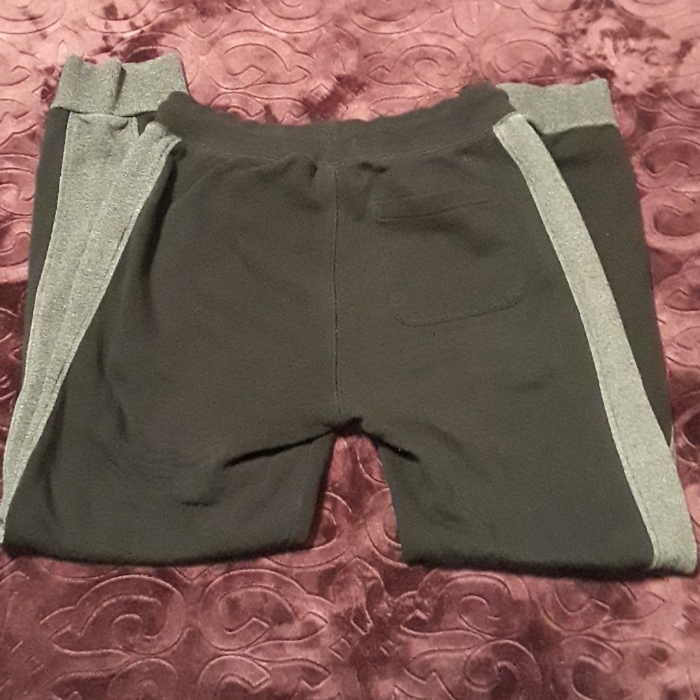 Joggers - Picture 2 of 2
